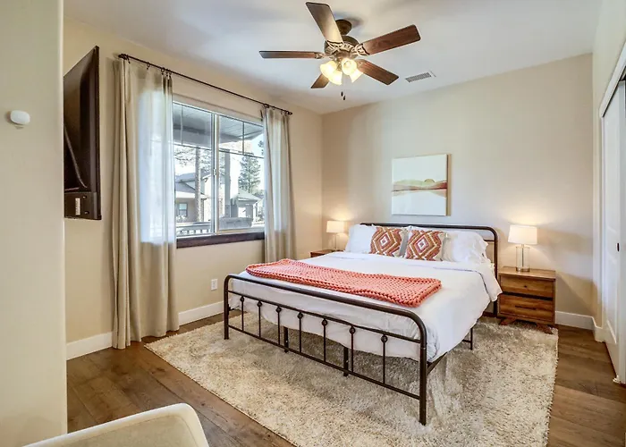 Modern Retreat W/ Fire Pit & Ev Charger! * Flagstaff
