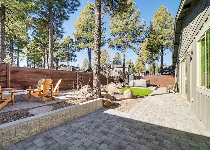 Holiday home Modern Retreat W/ Fire Pit & Ev Charger! Flagstaff