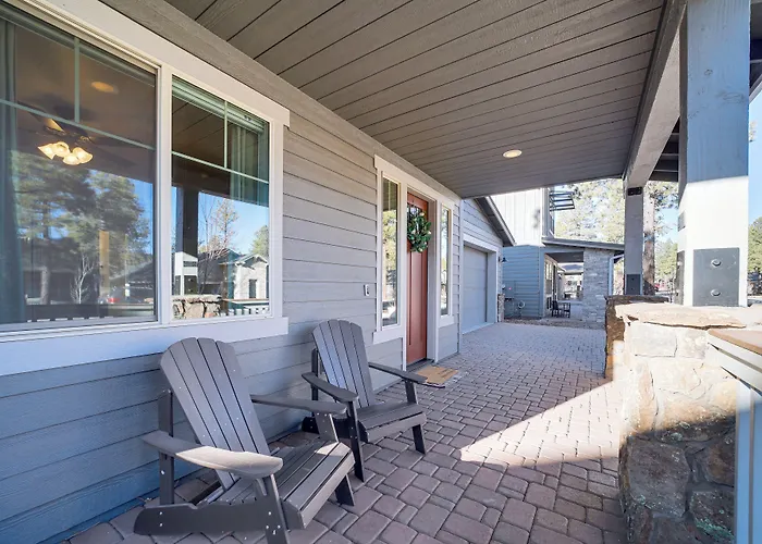 Modern Retreat W/ Fire Pit & Ev Charger! Holiday home Flagstaff